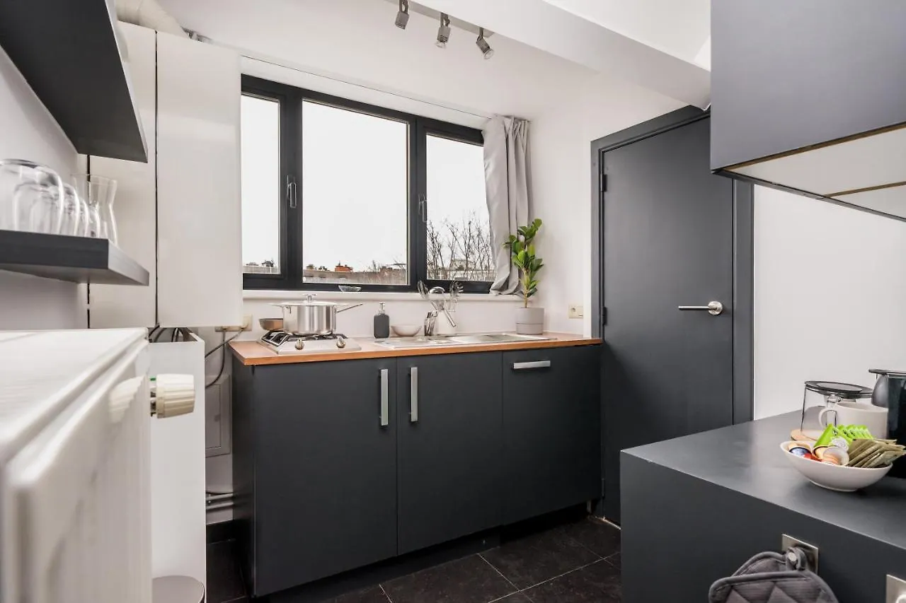 Simone'S Kitchen - Studios Antwerp 0*,